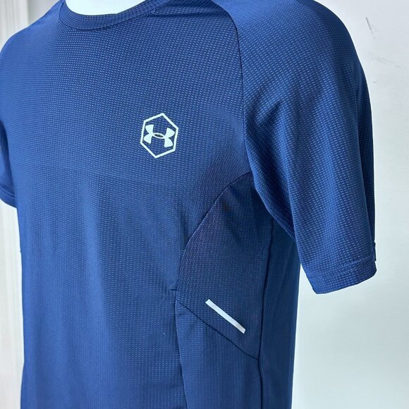 Under Armour HeatGear #RUN Fitted Tee L Royal Blue Athletic Performance - Picture 2 of 3